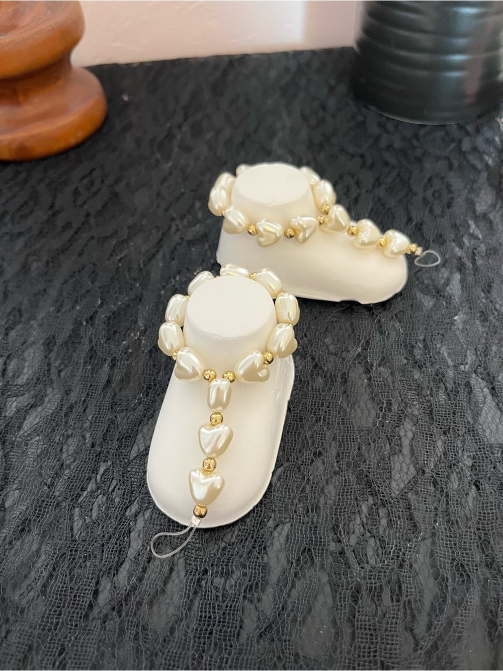 Pearl Heart Beaded Barefoot Sandals Set - Cream and Gold